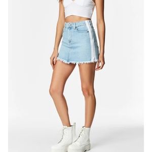 Carmar Los Angeles denim Skirt, both sides have full top to bottom zippers